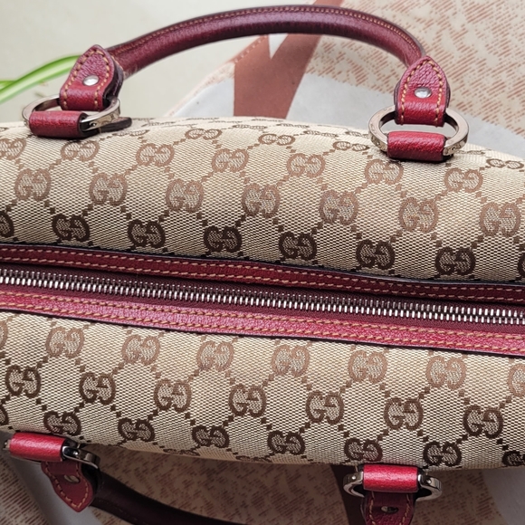 ❤SOLD❤Authentic Gucci Bag - Picture 2 of 13
